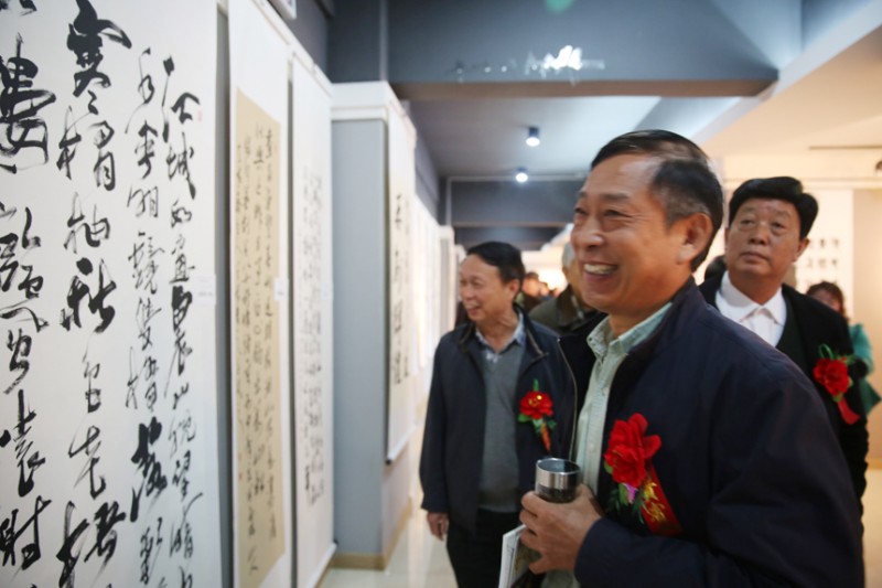 紀(jì)念紅軍長征勝利80周年軍旅書畫家作品展在鄭州舉辦