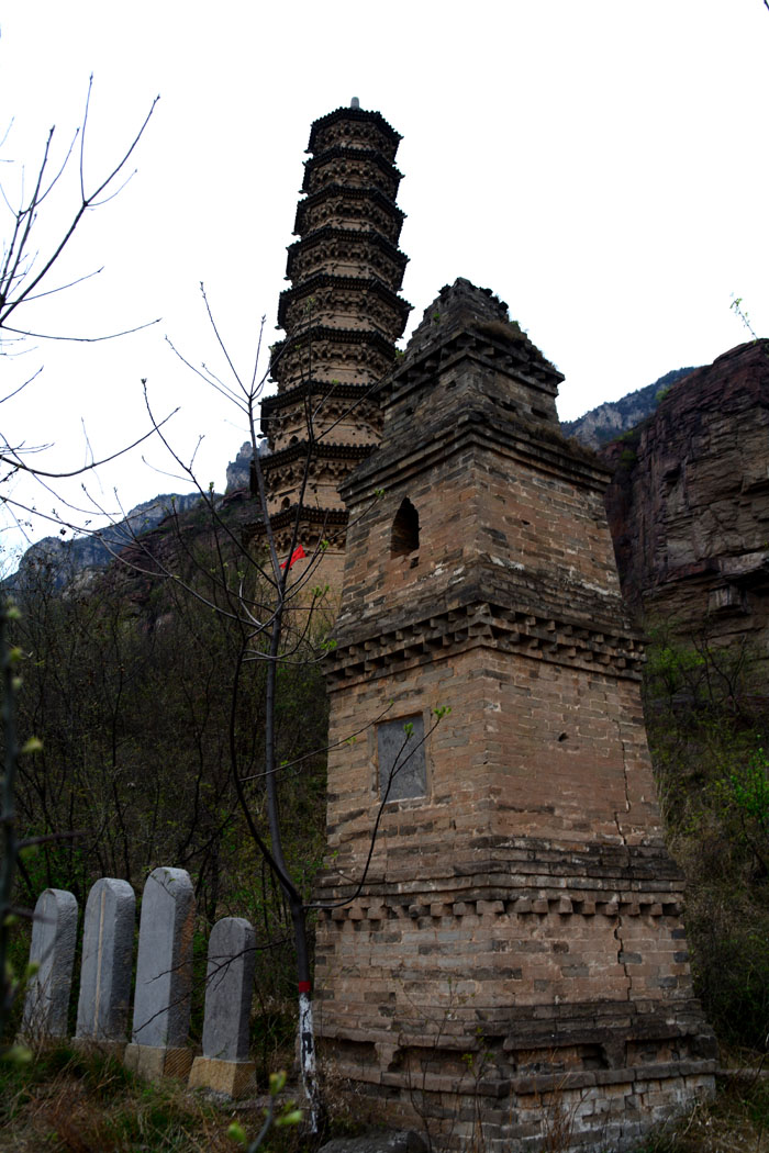 百家?guī)r寺塔（孝女塔）——靳新國攝影