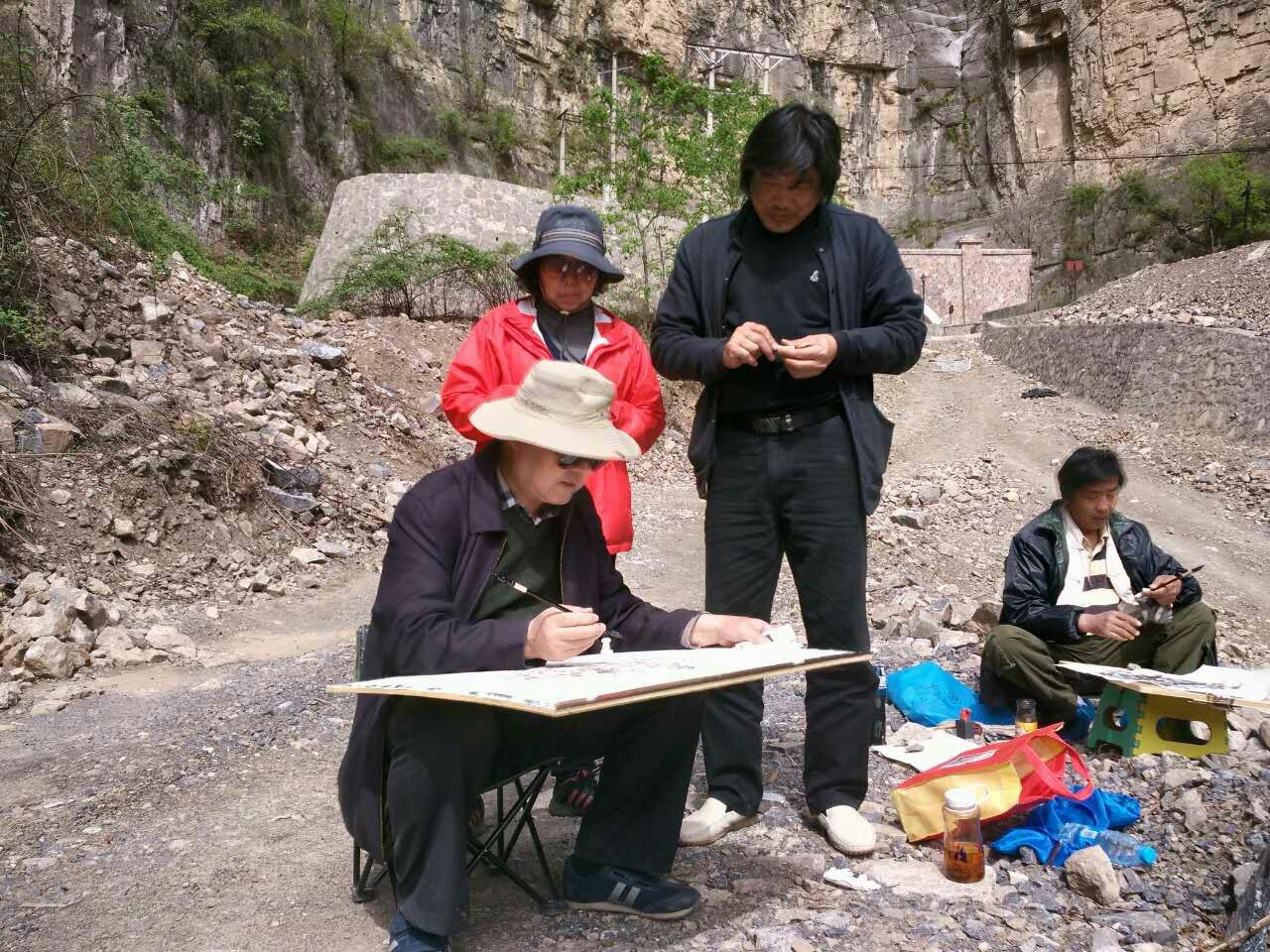 母親，您別再騙我……靳軍榆樹溝寫生日志