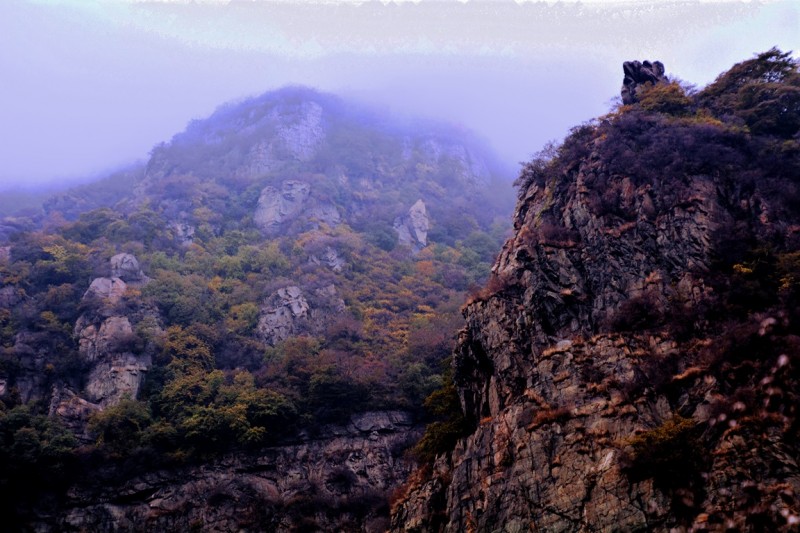 記者攝影家走進(jìn)房山金祖山風(fēng)景區(qū)釆風(fēng)