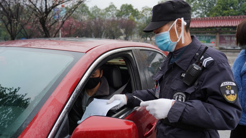 四川劍閣抗疫一線守護(hù)的戰(zhàn)士們